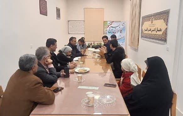 برگزاری نمایشگاه کتاب در تربتجام / نشست حافظخوانی در سبزوار