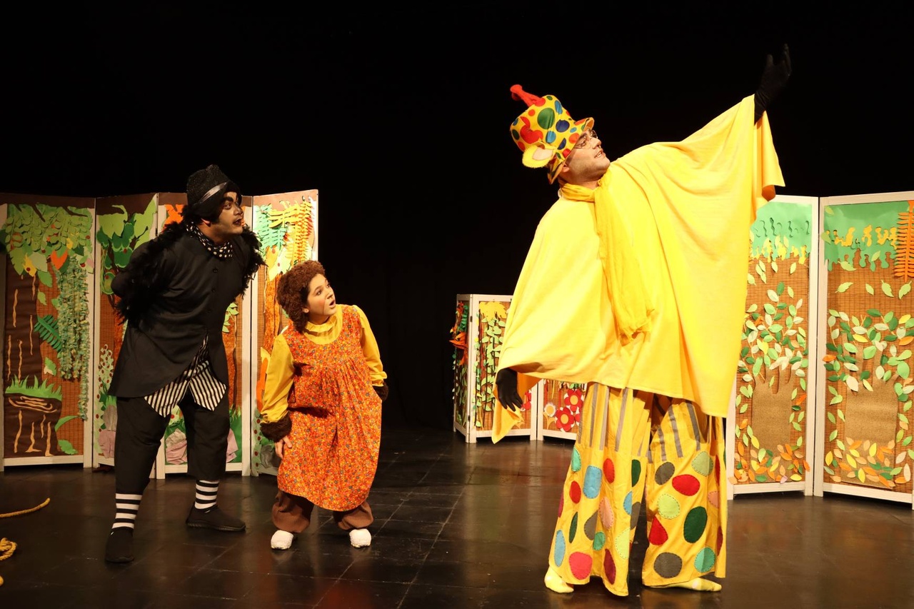 اقتباس در حوزه نمایش کودک و نوجوان، برای من بسیار شیرین است