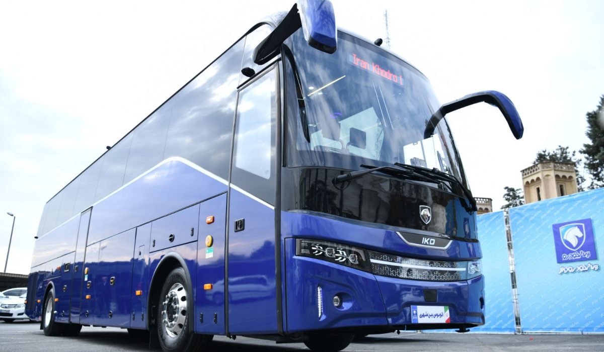 آیا سفر شبانه به شیراز بهتر از روزانه است؟ مزایا و معایب!