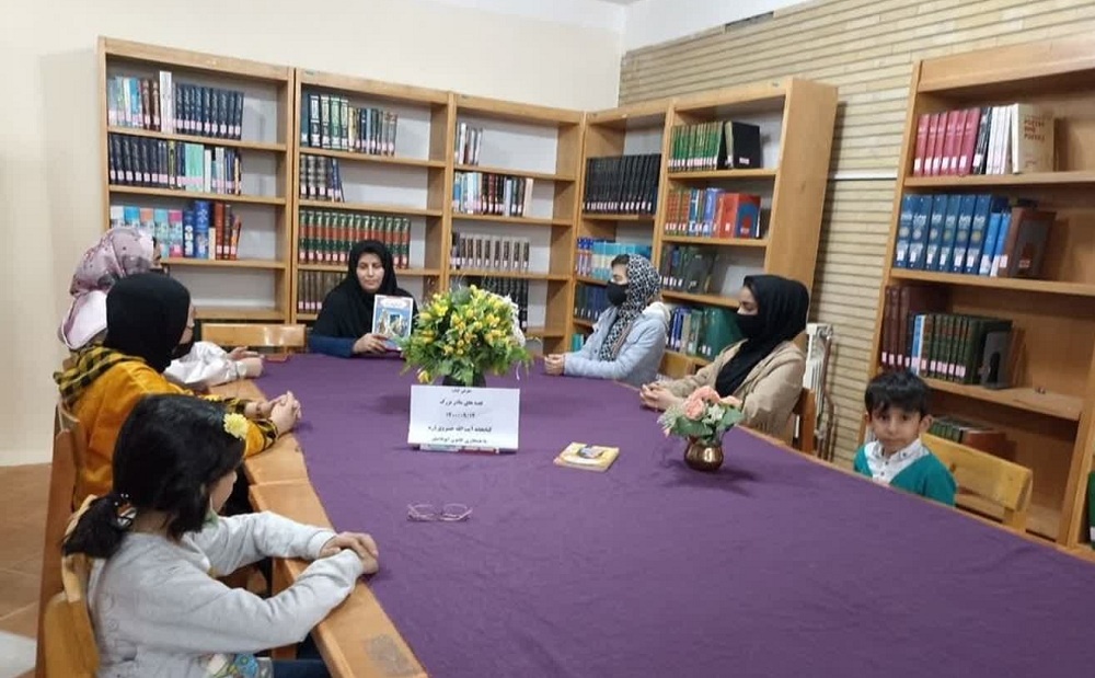 فعالیتهای مسجدی که با حافظ و شاهنامهخوانی گره خرده است