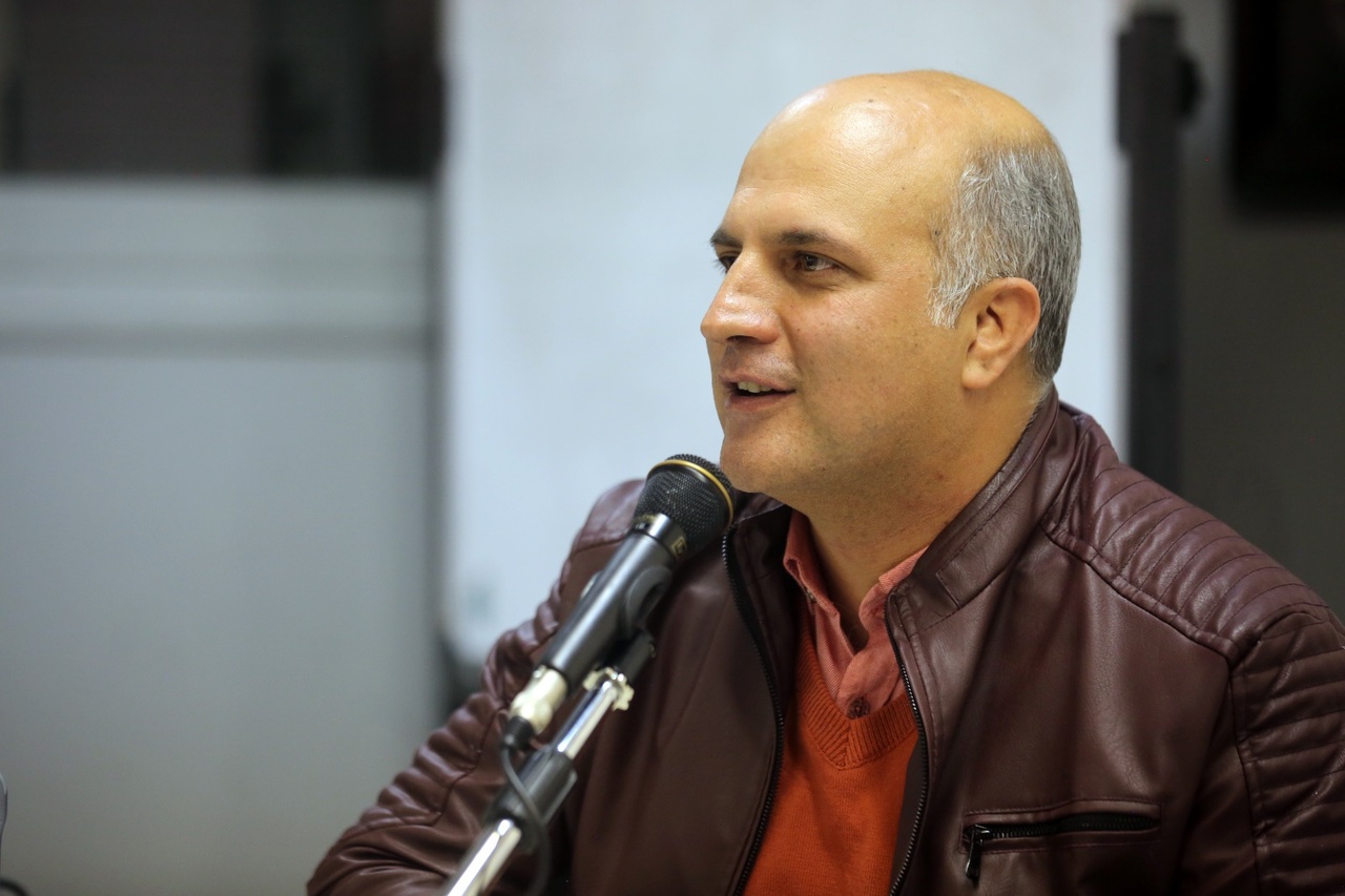 «این آینه حرف دهانش را نمیفهمد» در شیراز رونمایی شد