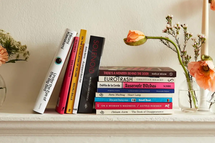 رقابت ۱۳ نویسنده برای بوکر ۲۰۲۵