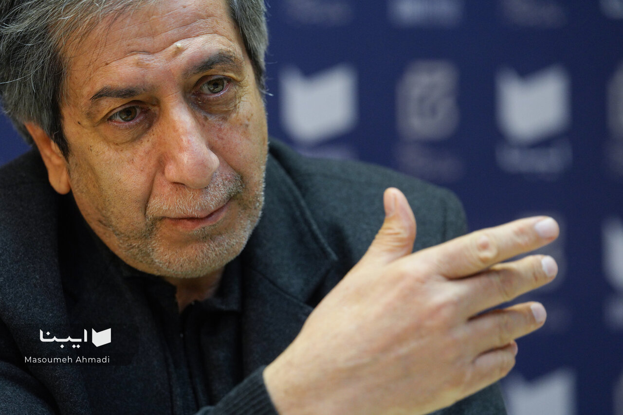 تاریخ کمک می‌کند آینده را بسازیم