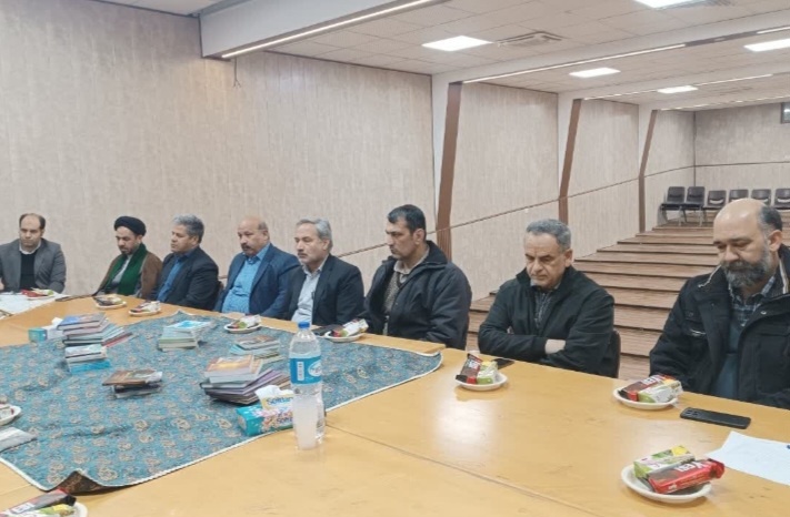 بستر حضور تمام اقشار در کتابخانههای عمومی فراهم شود/ مطالعه راه پیشگیری از آسیبهای اجتماعی