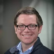 اندیشه متداول شاهنشاهی هخامنشی بر کیهانشناسی زرتشتی استوار بوده است