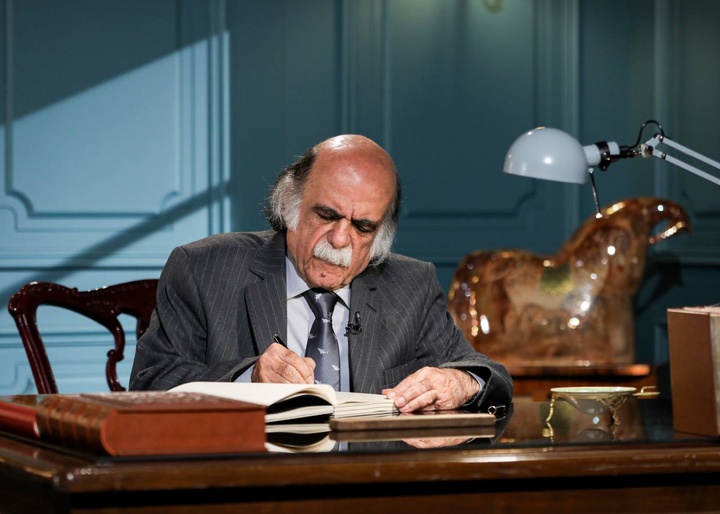 رمز شادی آدمی از نگاه میرجلال‌الدین کزازی