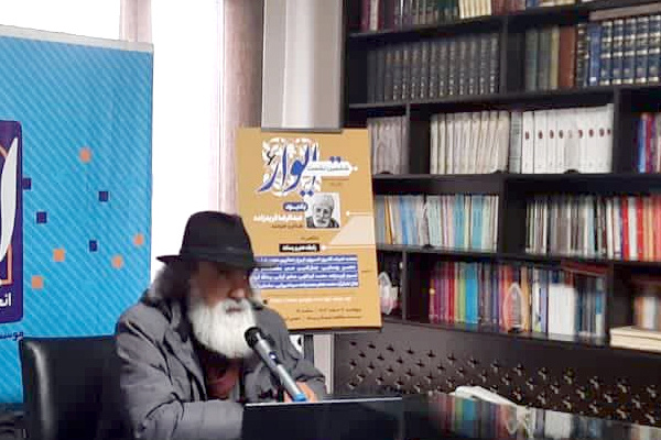 امروز باید نگران زبان فارسی بود/ لزوم نامگذاری یک مکان فرهنگی در بروجرد به نام «عبدالرضا فریدزاده»