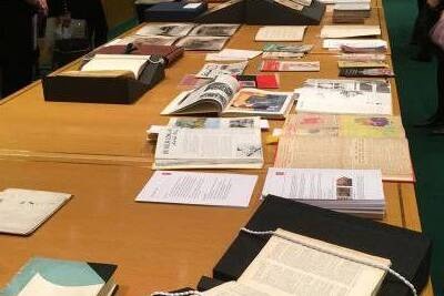 یک کتابخانه یک پژوهشگر و ثبت یک تجربه!