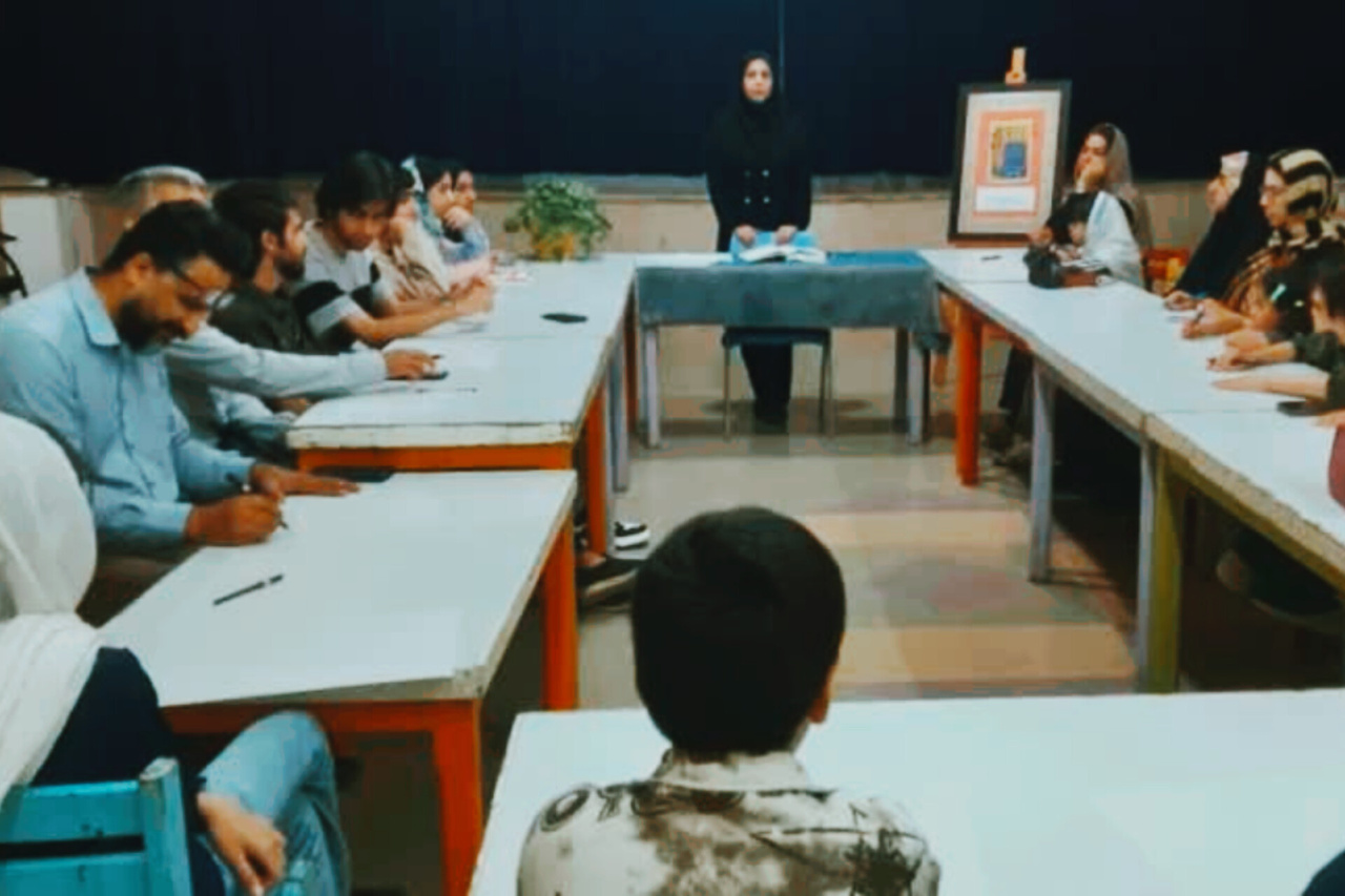 آیین بزرگداشت حکیم نظامی در کانون مرکز گلشهر بندرعباس برگزار شد