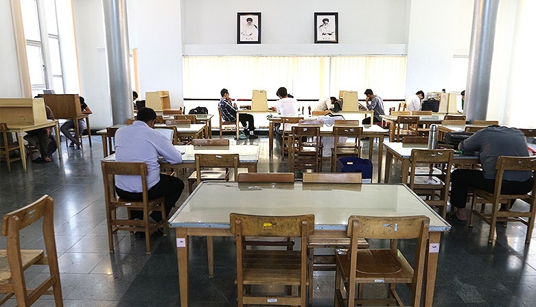 کتابخانههای عمومی؛ از نهاد دولتی تا پایگاهی مردمی کتابخانههای عمومی؛ از نهاد دولتی تا پایگاهی مردمی