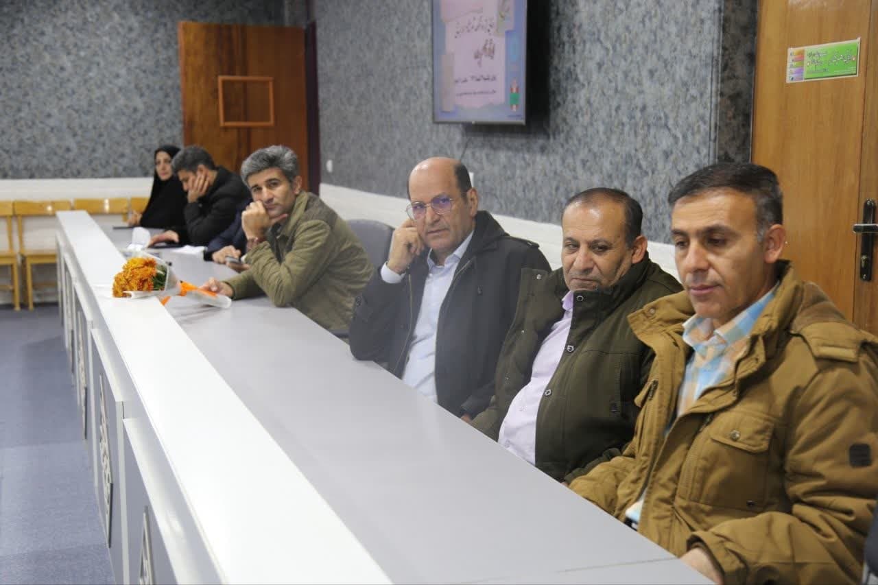 ۲ کتاب شعر در کهگیلویه و بویراحمد رونمایی شد