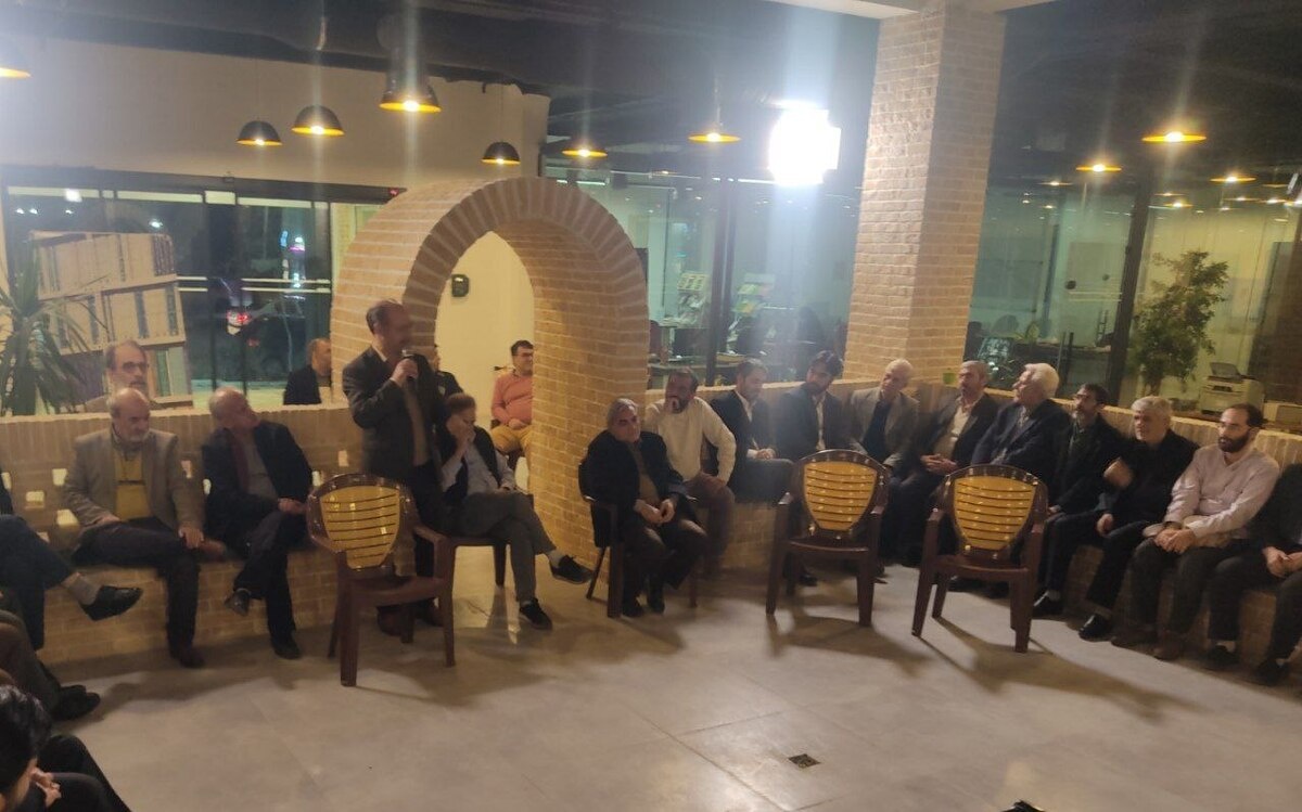 «مصطفیزاده»؛ شخصیتی غیرکلیشهای و منتقدی صریح اللهجه