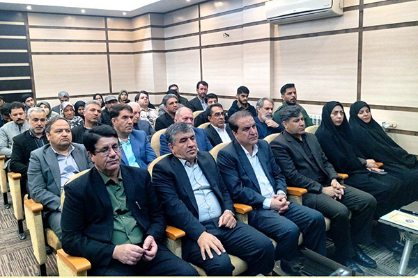 کتاب زیربنای تمدن بشری است/ فرهنگ کتابخوانی؛ خط مقدم کاهش آسیبهای اجتماعی