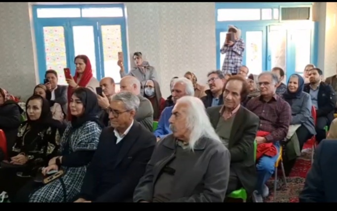 ۳ فعال حوزه کتاب و فرهنگ و هنر استان مرکزی در اراک تجلیل شدند