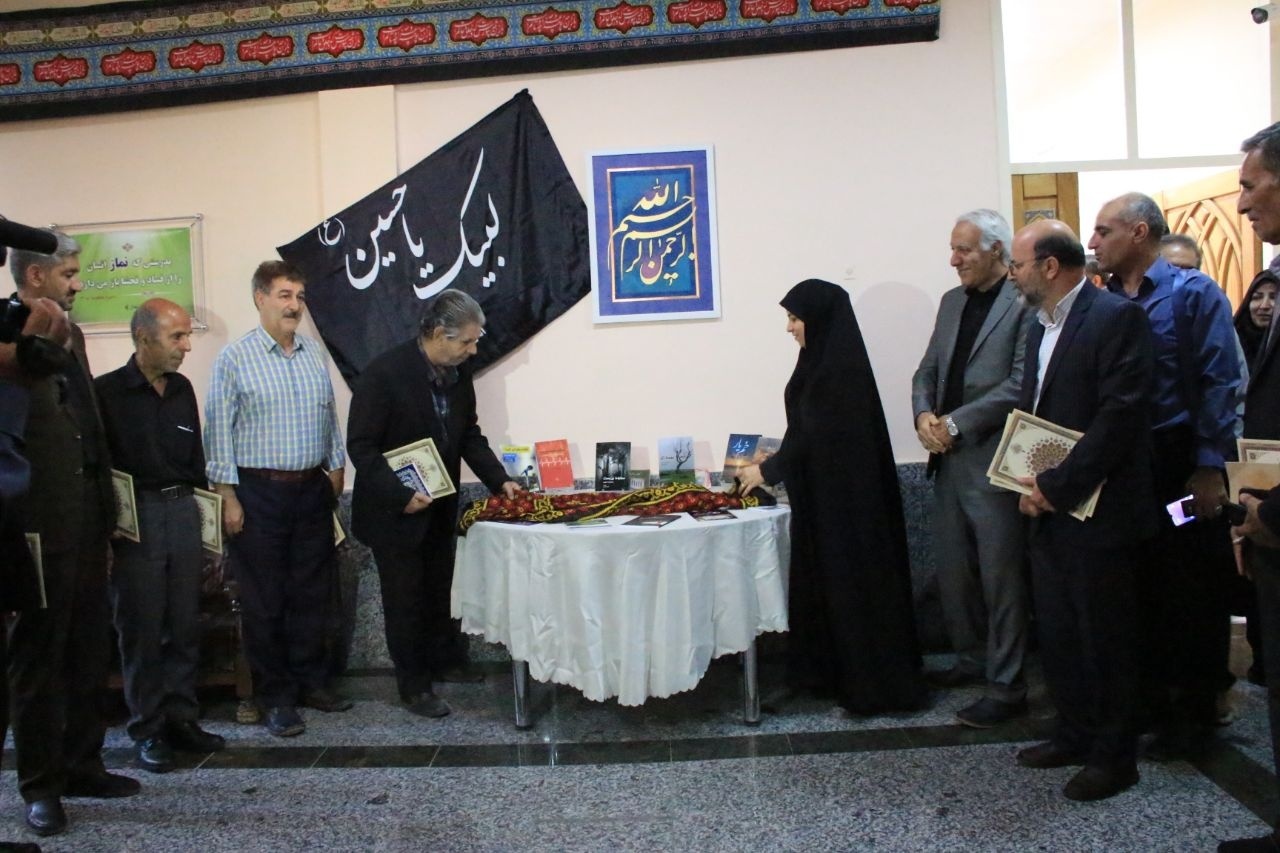 مروری بر رویدادهای کتابمحور لرستان در سال ۱۴۰۳؛ از افتتاح کتابخانه ۱۶ ساله تا درخشش شاعران لُر