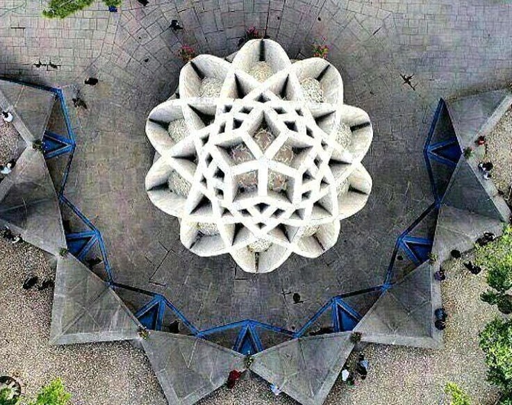 سفر به باغ خیال خیام/ اینجا محل تلاقی تاریخ و ادبیات است