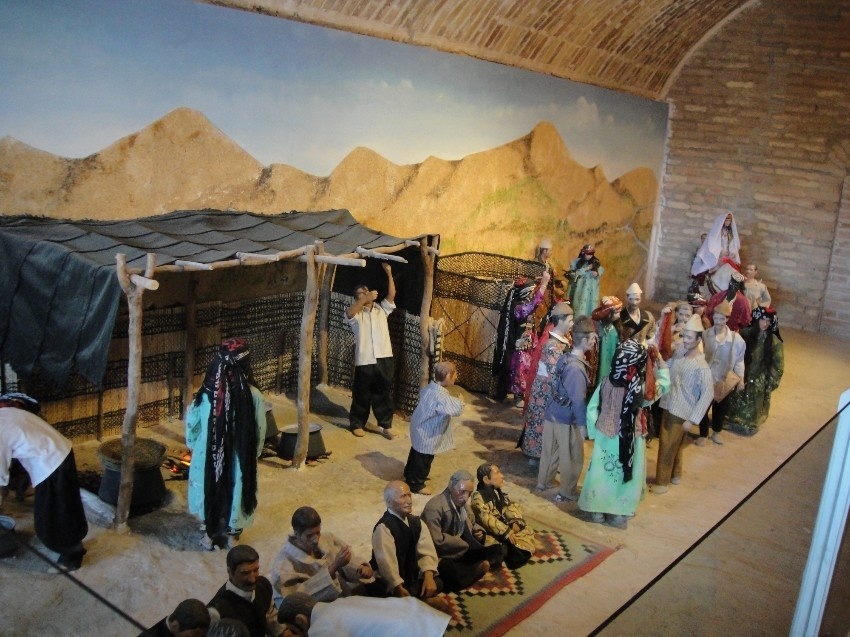 سفر به زیستگاه نئاندرتالها/ روایت تاریخ ۱۰۰ هزار ساله در موزه لرستان