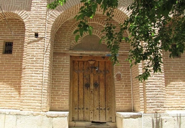 خانه «آزاده چالشتری»؛ جاودانهای از تاریخ و ادب