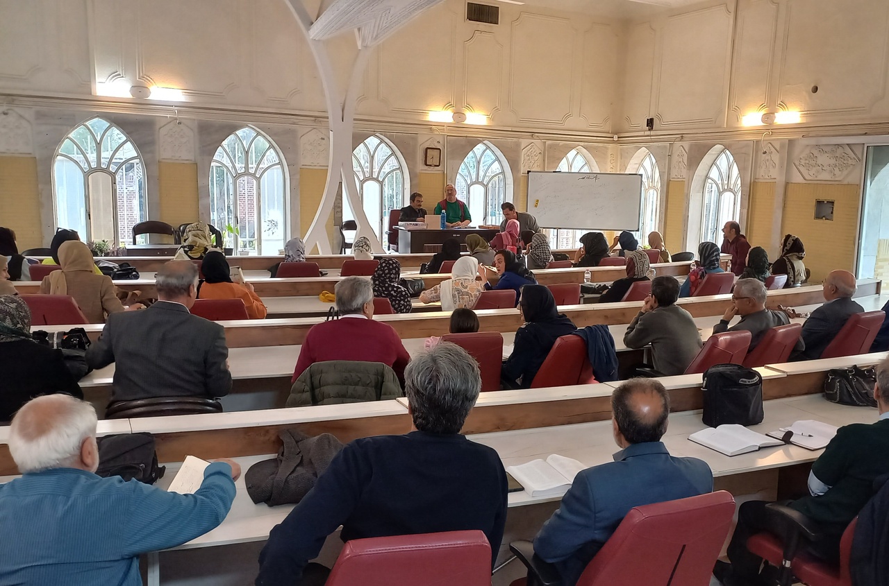 روایت گفتمان «درویش و مرد ثروتمند در تنگنای زندگی» در اراک نقل شد