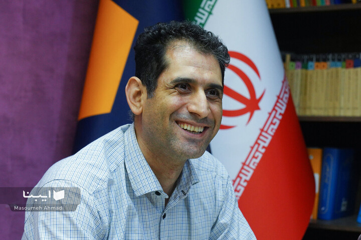 گفت و گو با آرش حیدری