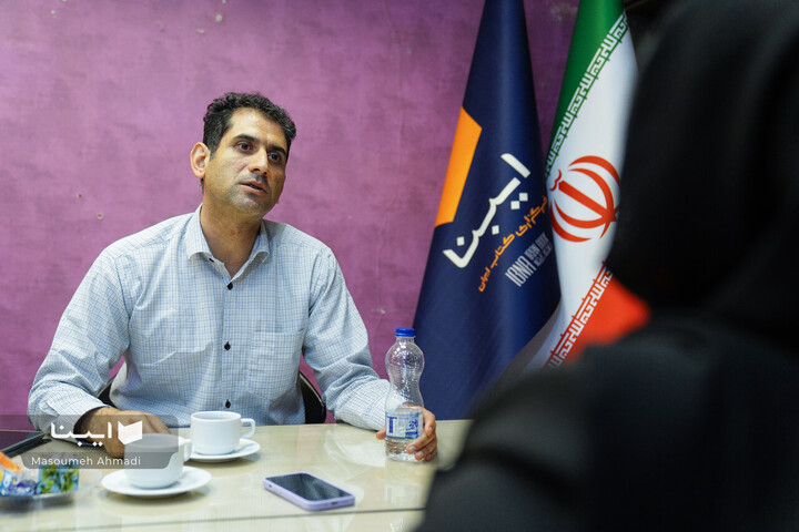 گفت و گو با آرش حیدری