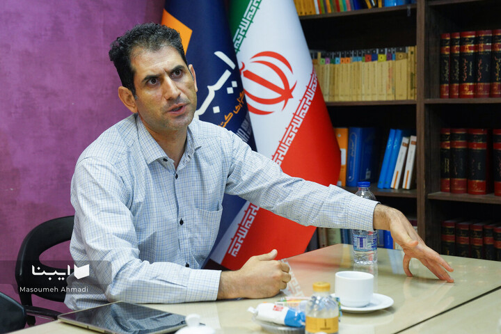 گفت و گو با آرش حیدری