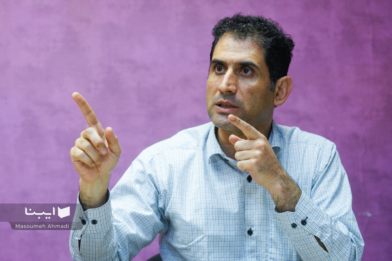 تحلیل دانشگاه به جای فهم «هستی»، تمرکز بر «نیستیها» / نزاع بنیادگرایی و استعمارزدگی در دانشگاه / «نفرت از لحظه اکنون»، و تبدیل دانشگاه به سهامی خاص