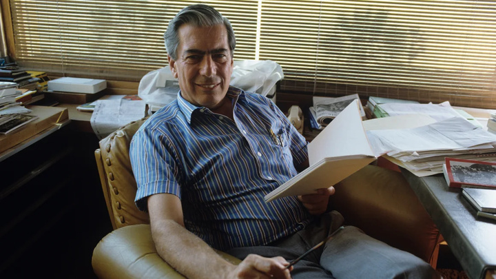 ماریو بارگاس یوسا، نویسنده مشهور پرویی درگذشت