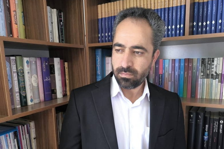 نقش فارس در حوزه ادبی به رغم توانمندی‌ها کمرنگ است