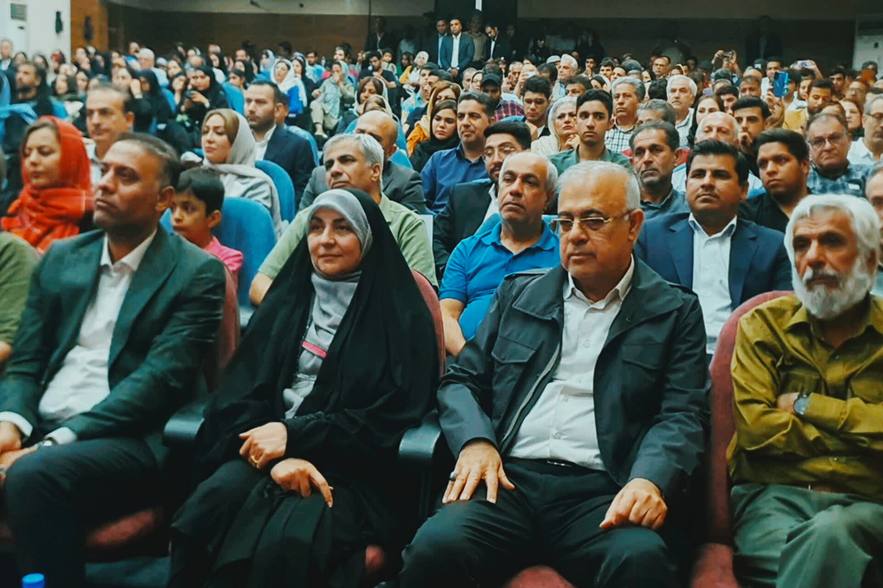 طرح یادمان مزار «محمدعلی بهمنی» رونمایی شد