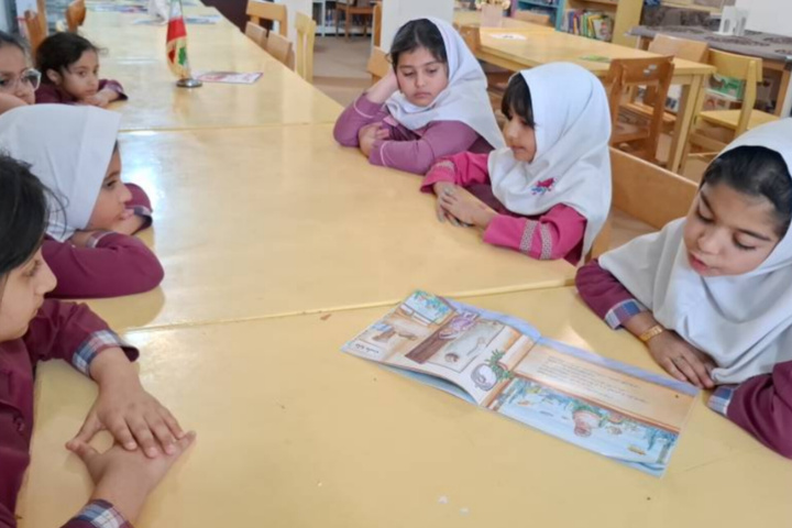 مجموعه ۸ جلدی «خلیج فارس، خانه ماست» جمع‌خوانی شد