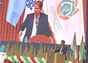 عطار برای نخستین‌بار مرز عرفان و تصوف را در شعر مشخص کرد
