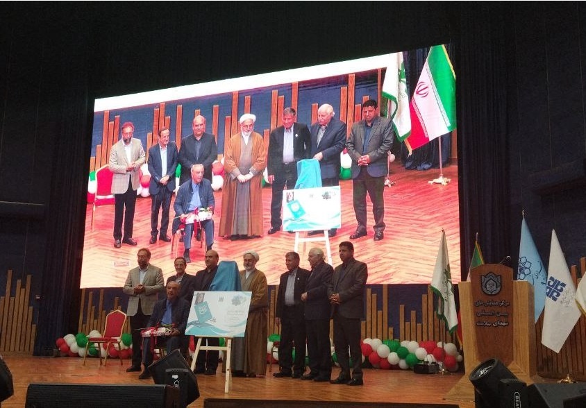 ۳۷۰ نسخه خطی از «پندنامه» موجود است/ اگر عطار نبود در عرفان چیزی کم داشتیم