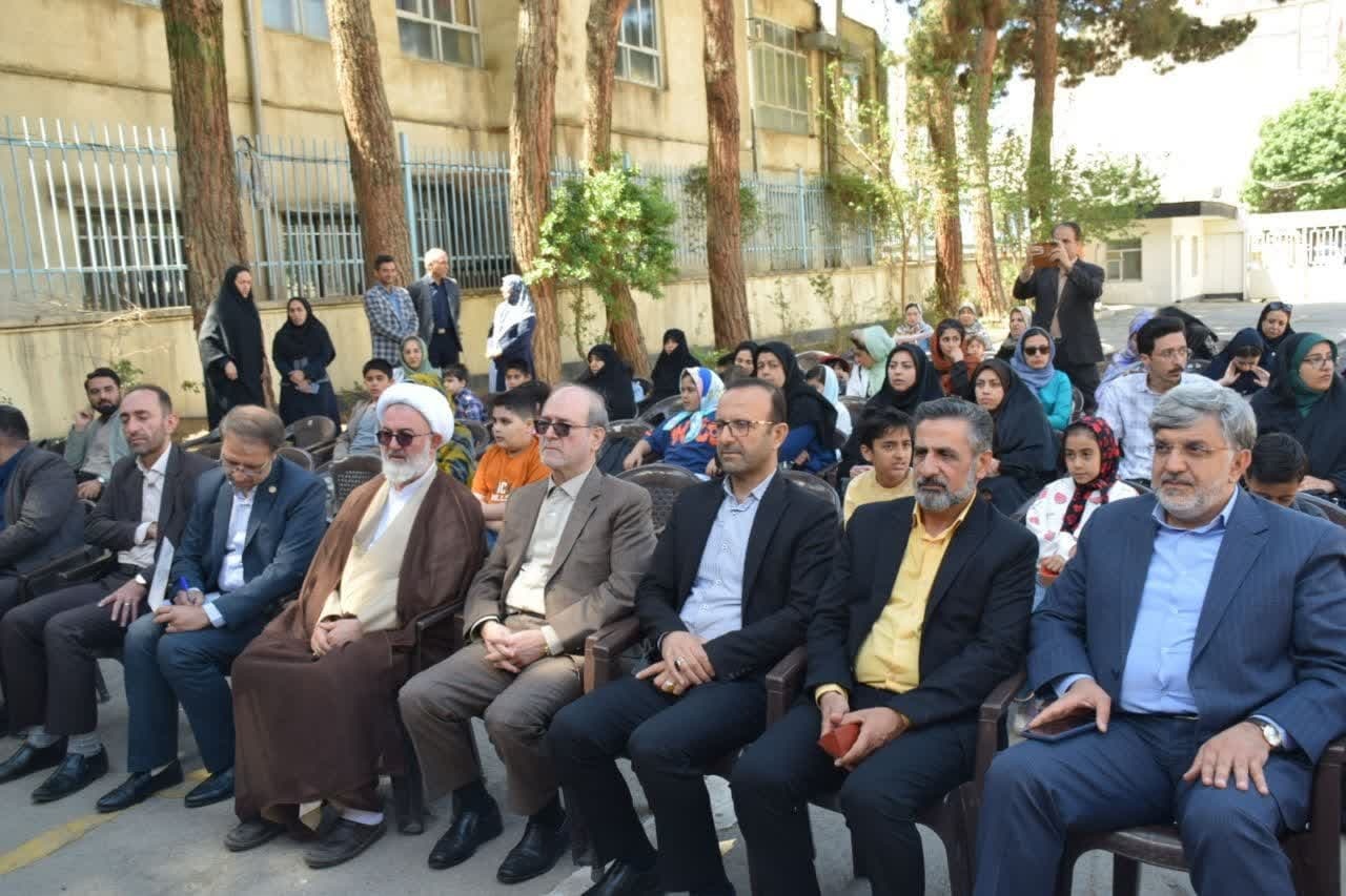 «هدهد سفید» در شاهرود رونمایی شد/ پرواز کتاب در مناطق محروم