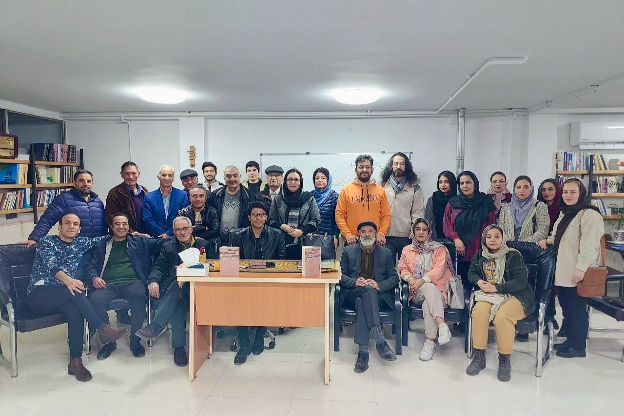 روایت تجربه ۳ ساله در ترویج مطالعه گروهی/ کتابخوانی با نگاهی به آثار فاخر جهانی