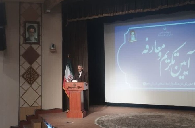 حمایت از هنرمندان محلی باید در اولویت سیاست‌های استانی قرار گیرد