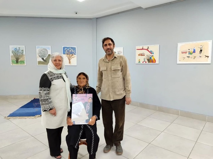 رونمایی از کتاب «زنی بود، نقاشی کشید و رفت»