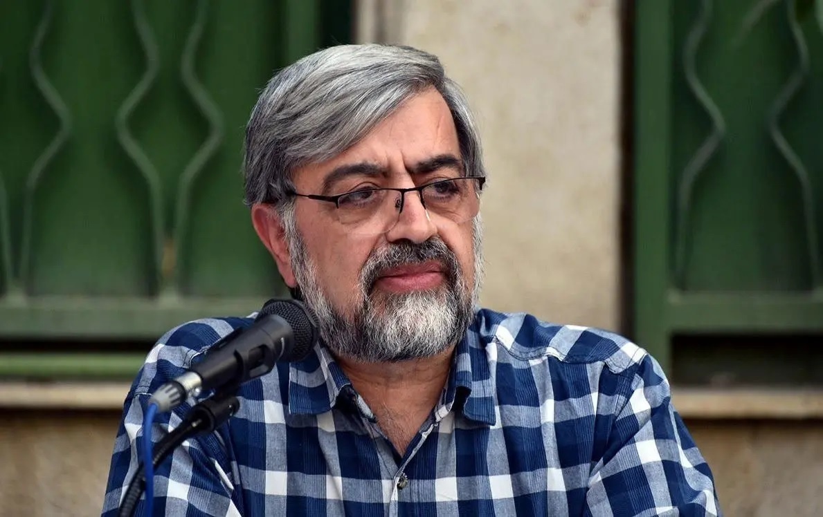 دموکراسی و صداهایی که شنیده نمی‌شود