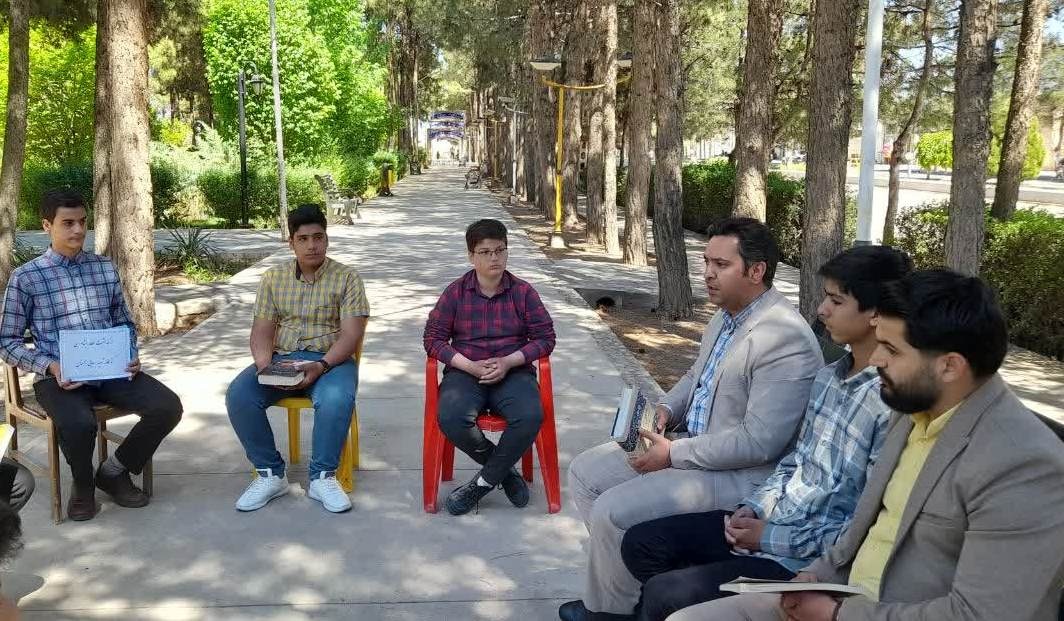 بزرگداشت سعدی در بردسکن / نشست عطارخوانی در بجستان برگزار شد