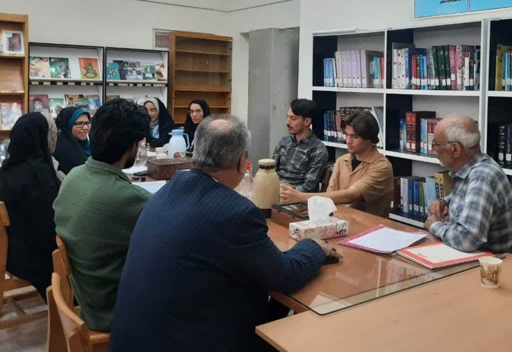 بزرگداشت سعدی در بردسکن / نشست عطارخوانی در بجستان برگزار شد