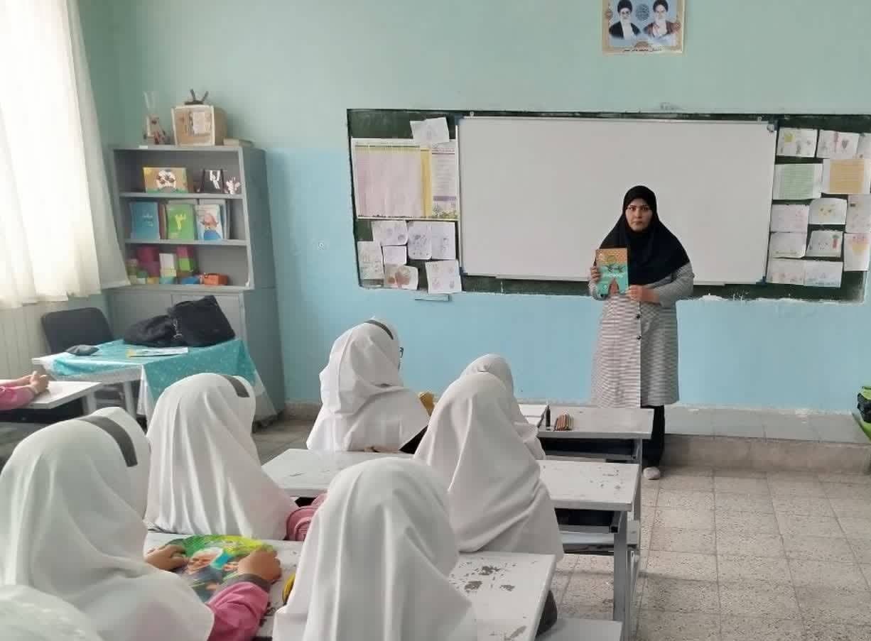 بزرگداشت سعدی در بردسکن / نشست عطارخوانی در بجستان برگزار شد