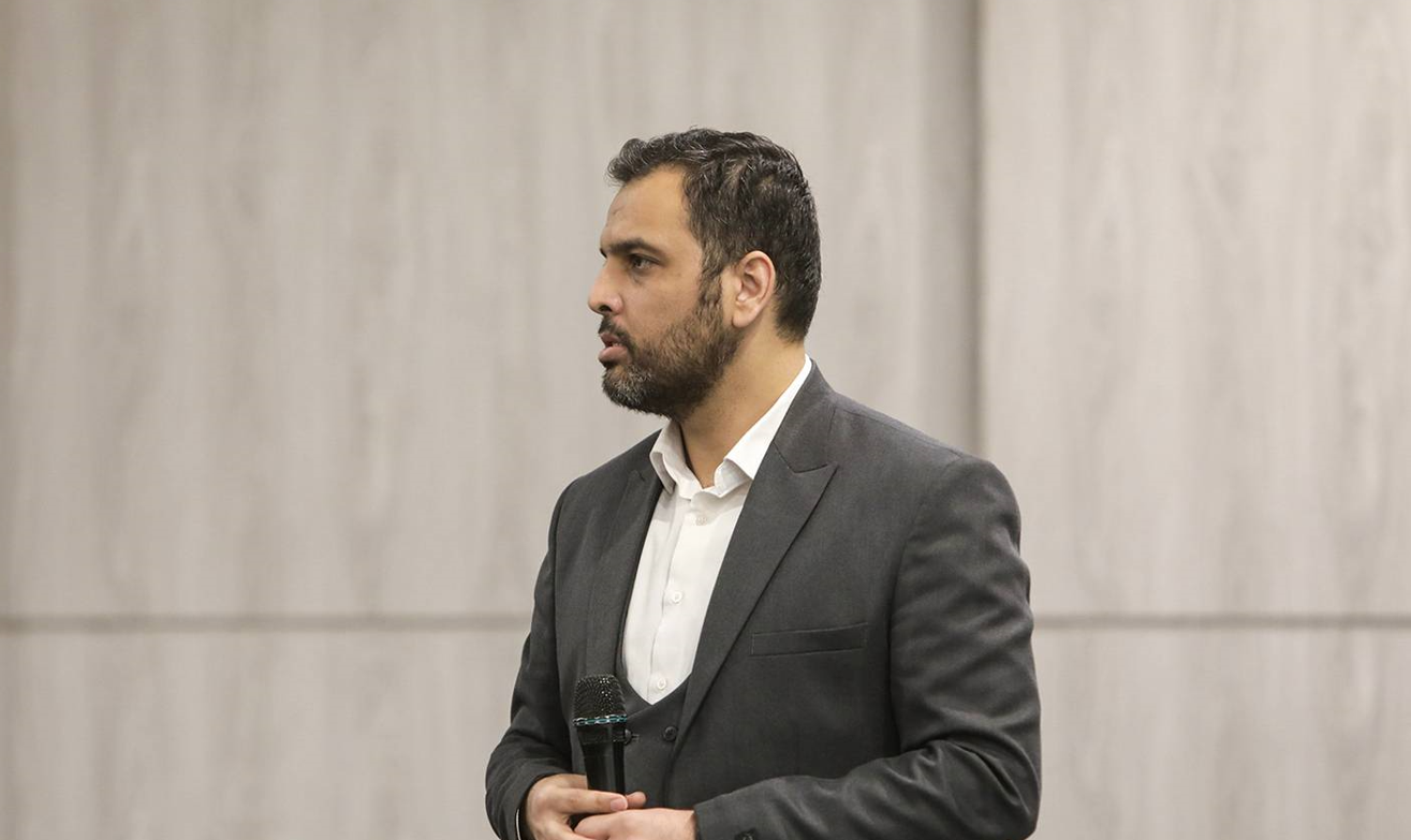 «کتاب»؛ لمس جاودانگی در عصر انگشتان سرد