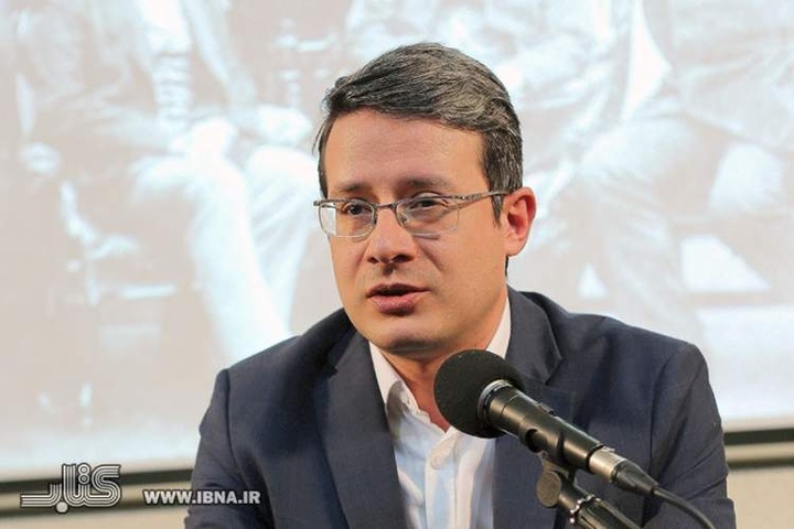 یک رمان و یک سفرنامه روسی