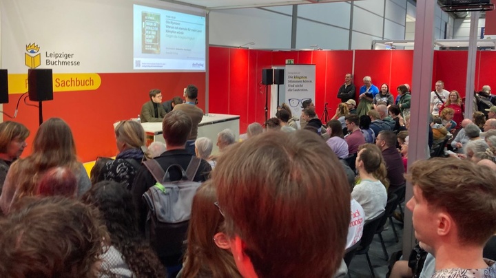 حضور پررنگ احساسات ضدجنگ در بزرگ‌ترین رویداد فرهنگی آلمان