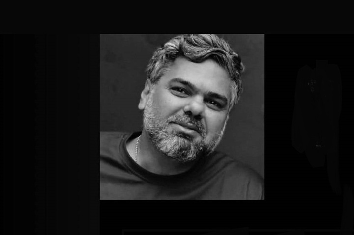 روزبه کیائیان در قطعه ۸۱ بهشت‌زهرا آرام می‌گیرد