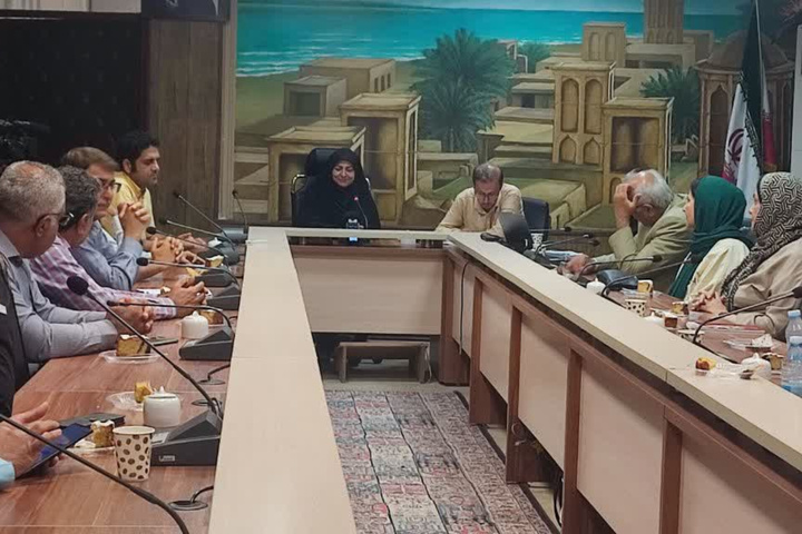 حمایت از جایزه «احمد اقتداری»