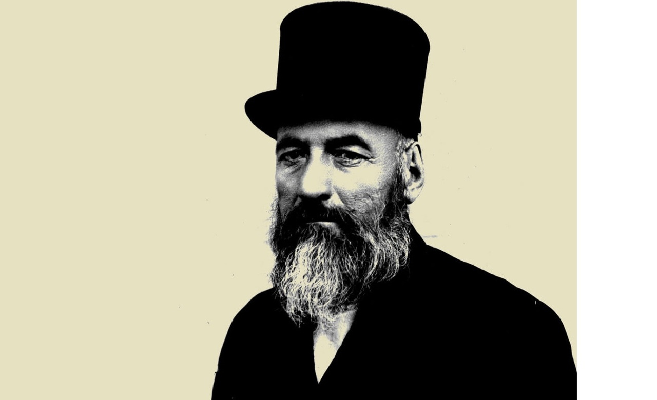 رشدیه تن به اتمیزه شدن نداد