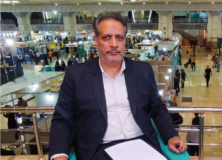 «میز کتاب رضوی»؛ میزبان ۷ میلیون زائر در مشهد