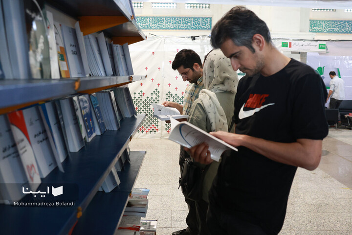 ناشران آموزشی در نمایشگاه کتاب تهران