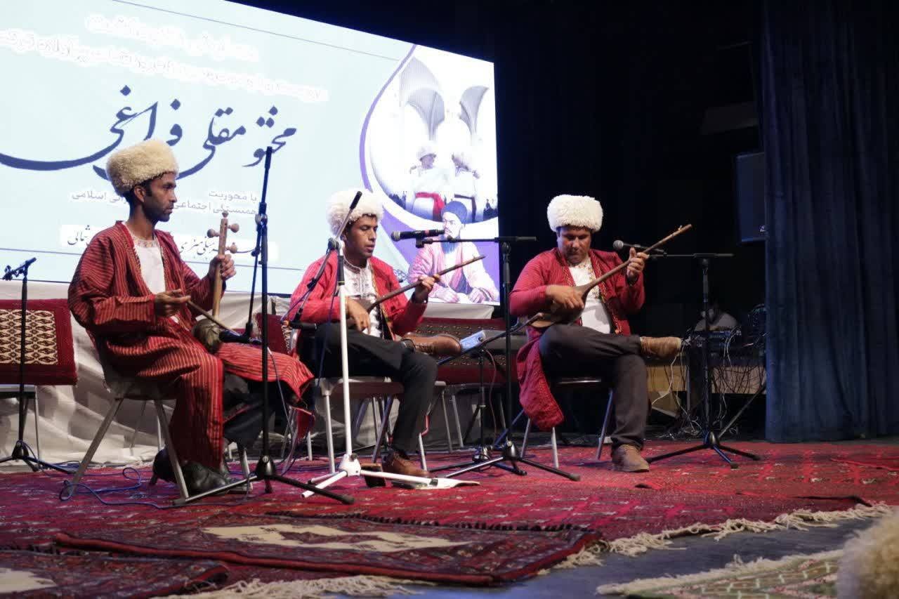 مختومقلی فراغی بخشی جدا نشدنی از پیکره ادبیات ایرانی است